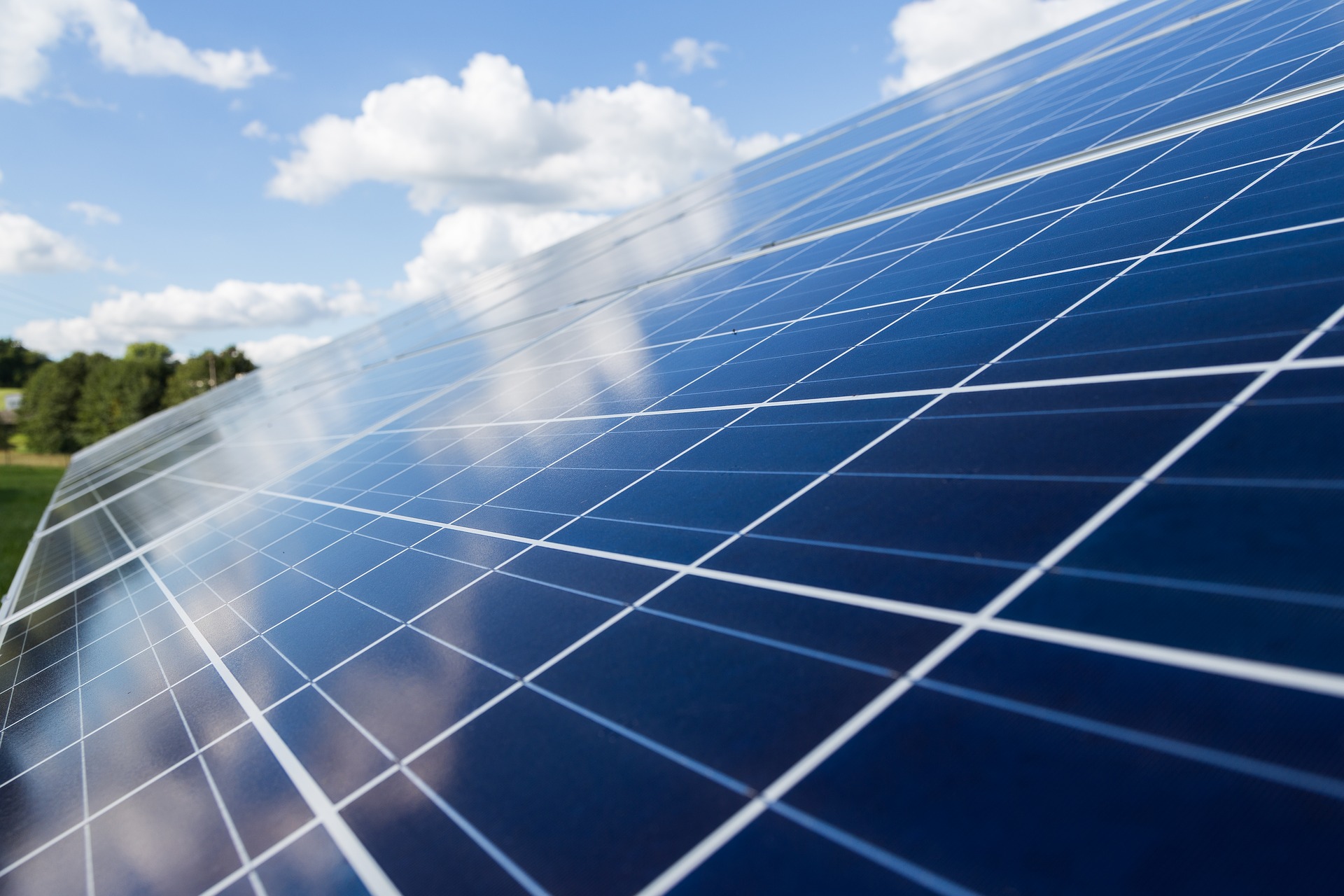 Er könnte fünfzig Haushalte mit Strom versorgen : Bei Sonnenschein wird die Solaranlage von Jens Husemann abgeschaltet